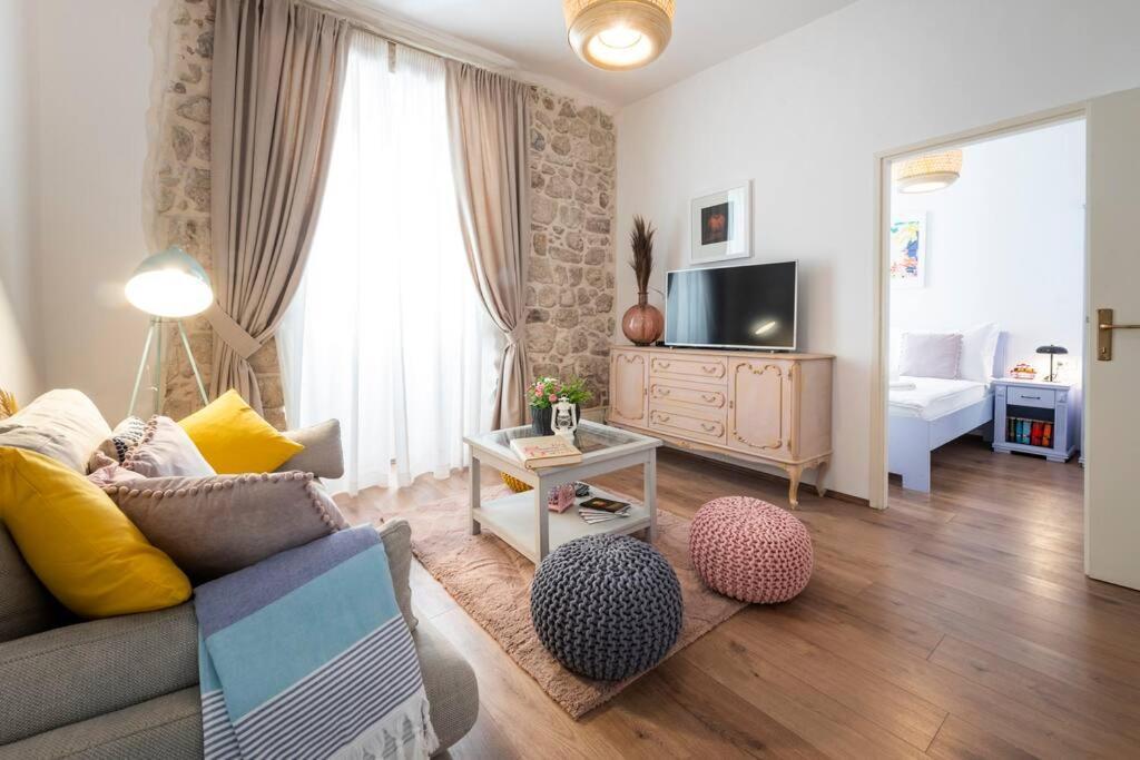 Appartement Flora-heartbeat Old Three Bedrooms *