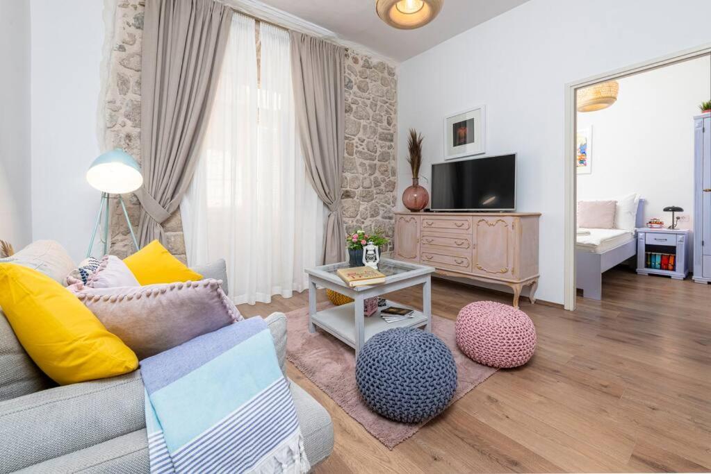 Appartement Flora-heartbeat Old Three Bedrooms *